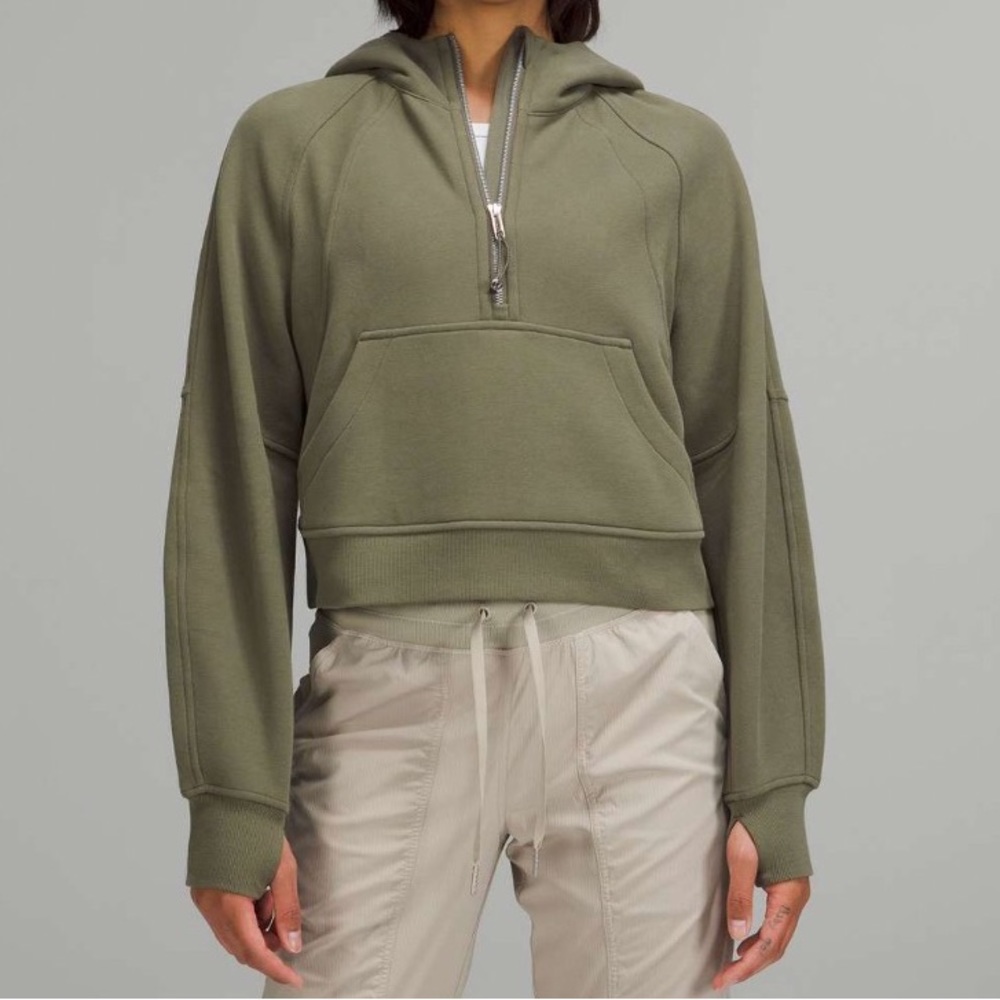Lululemon Scuba Oversized Half-Zip Hoodie
Medium Olive